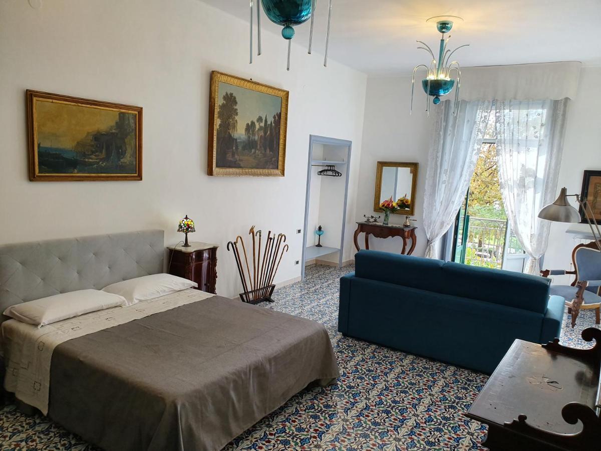 B&B D'Angleterre Salerno Exterior foto
