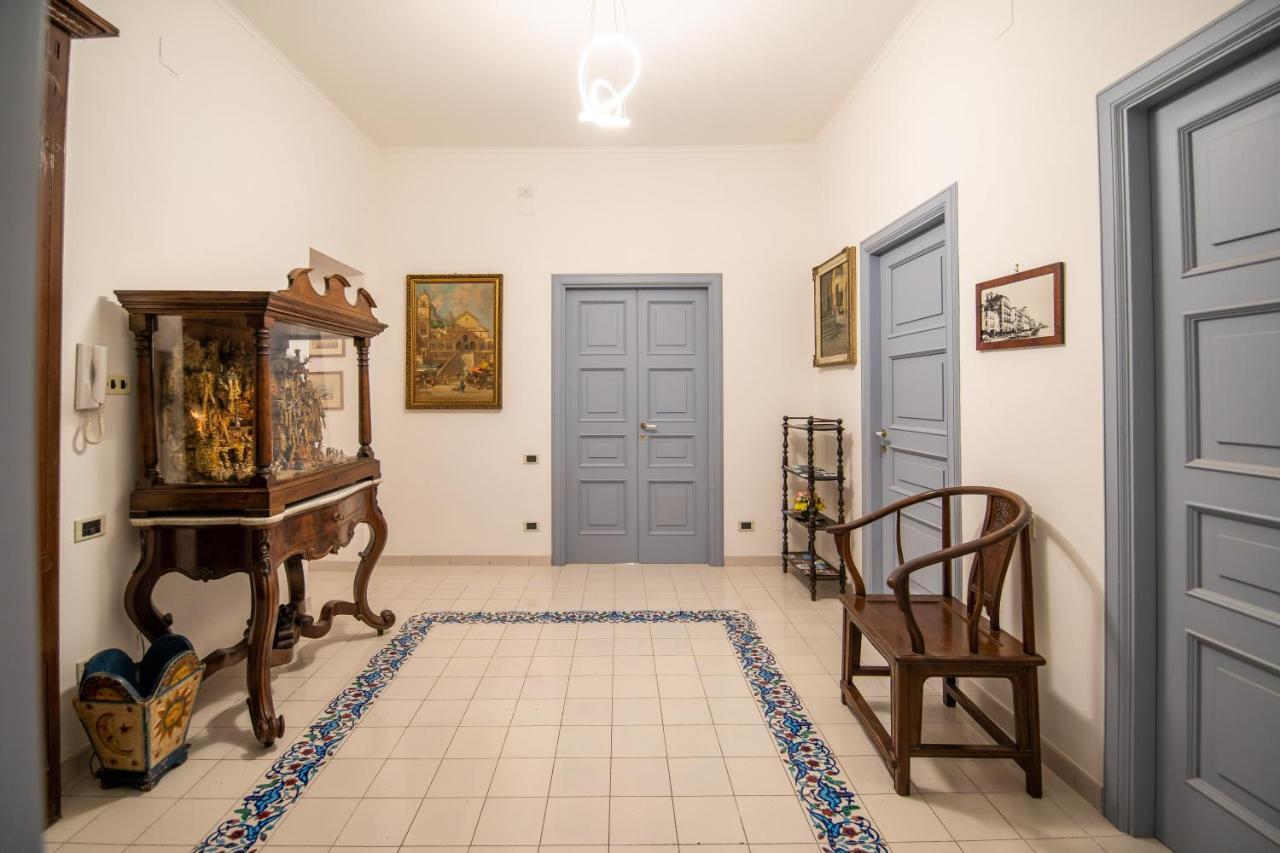 B&B D'Angleterre Salerno Exterior foto