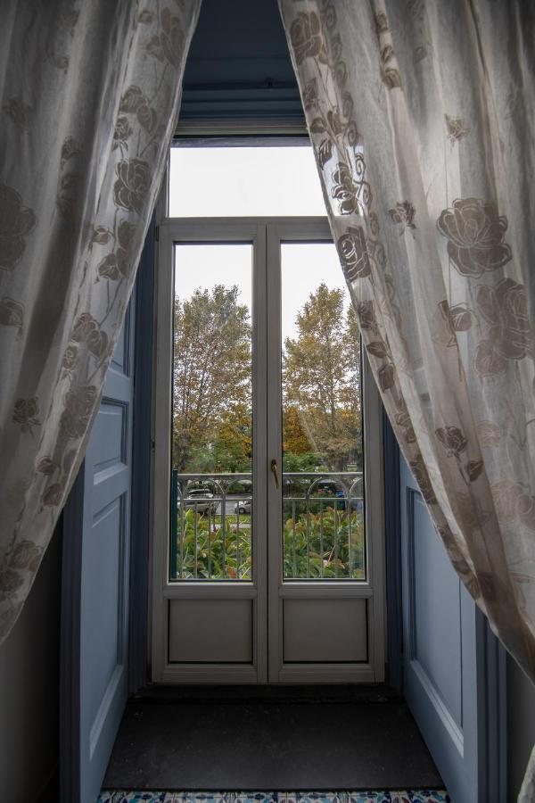 B&B D'Angleterre Salerno Exterior foto