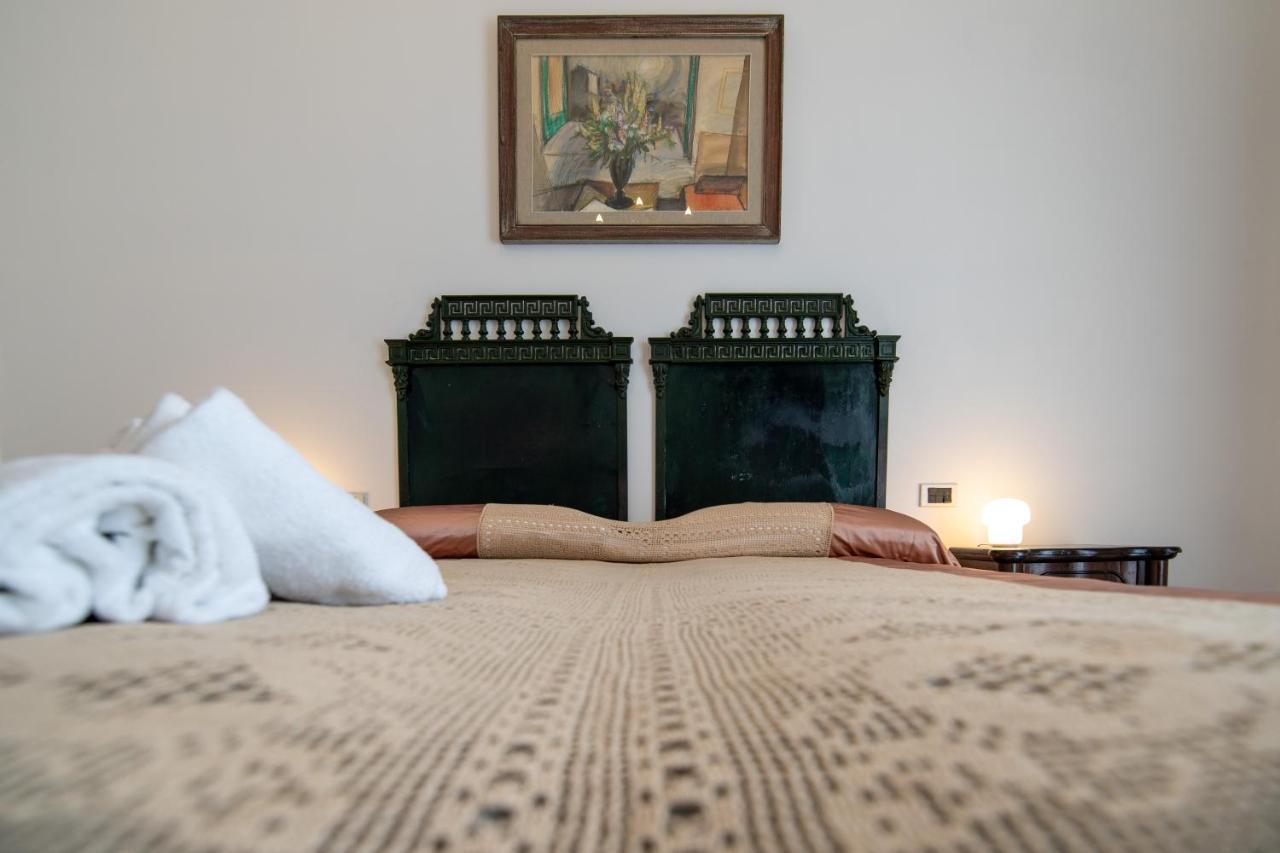 B&B D'Angleterre Salerno Exterior foto